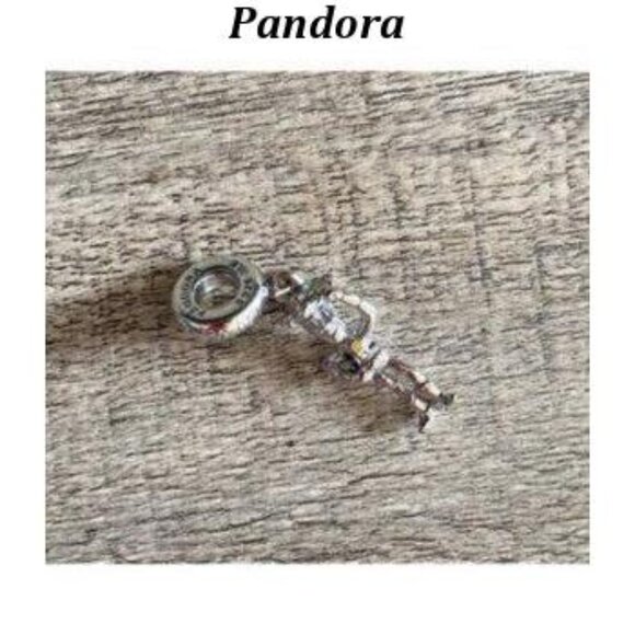 PANDORA Disney Toy Story Woody Charm - Picture 2 of 3